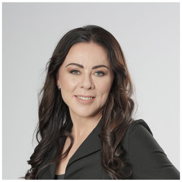 Dr Riekie Smit